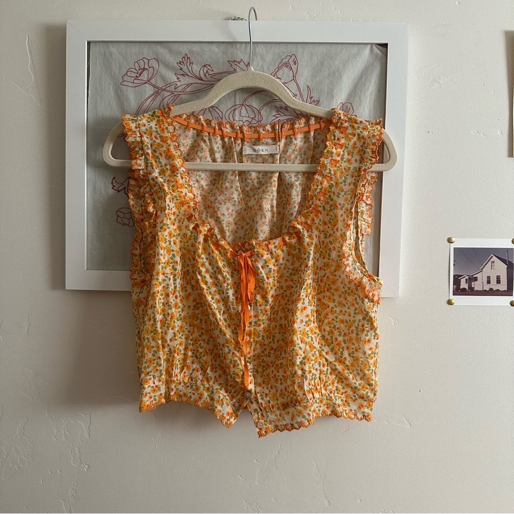 Doen Traveller Top in clementine daisy fields